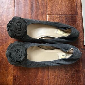 Valentino Garavani rosette ballet flats grey suede Italy 39